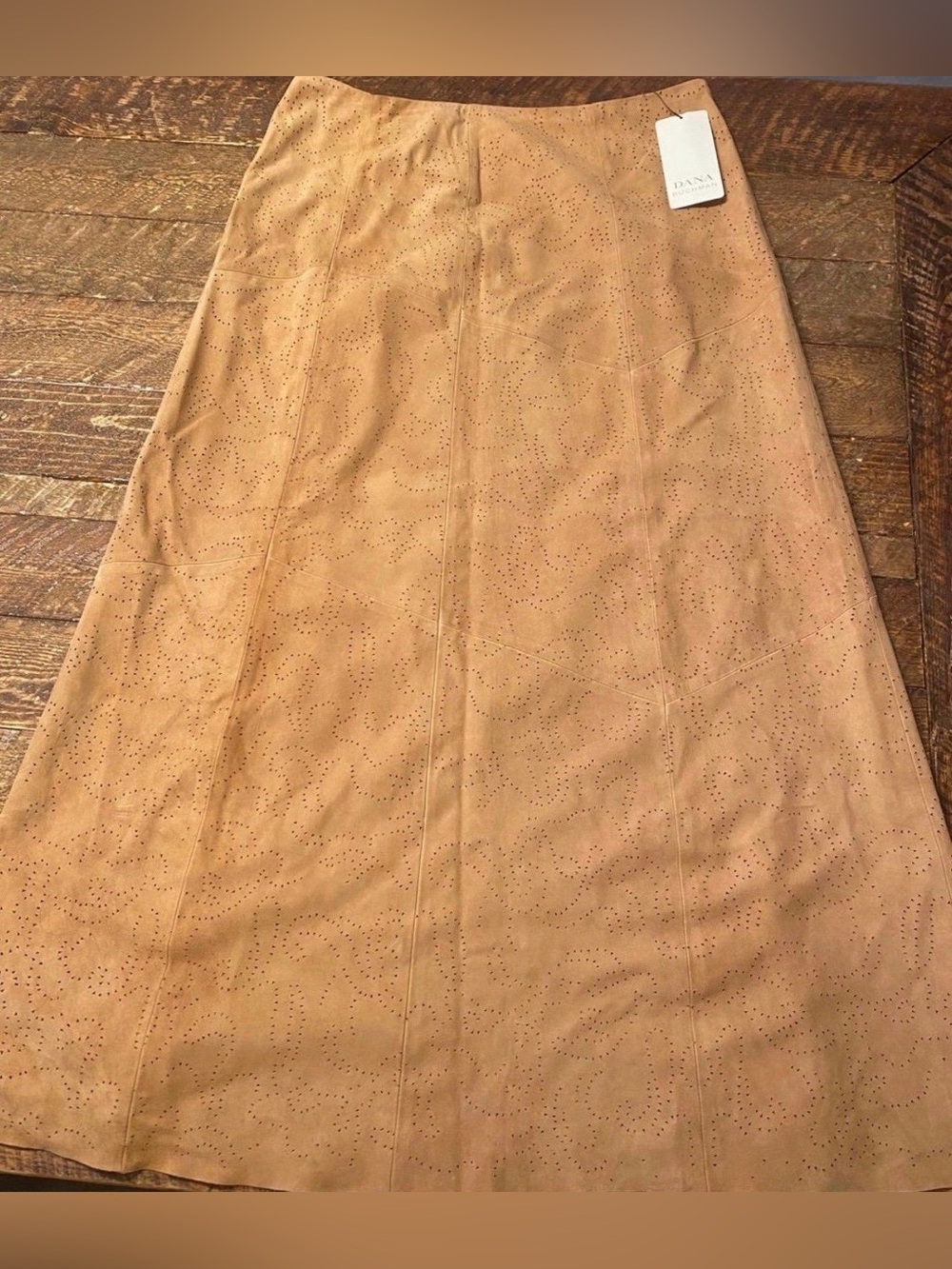 Brand New Women’s Dana Buchman Skirt (Size 10)